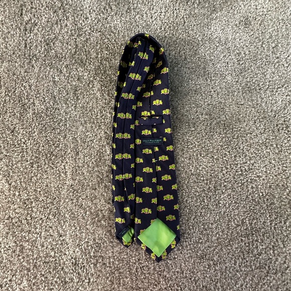 RARE Lilly Pulitzer Men’s Tie from 2006 - Picture 6 of 11